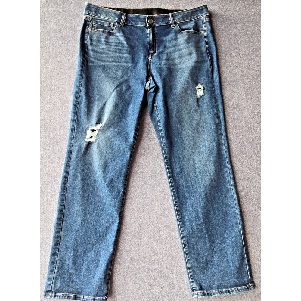 Venezia Women’s Jeans Size 18 Distressed Medium Wash Med Rise 38x30
